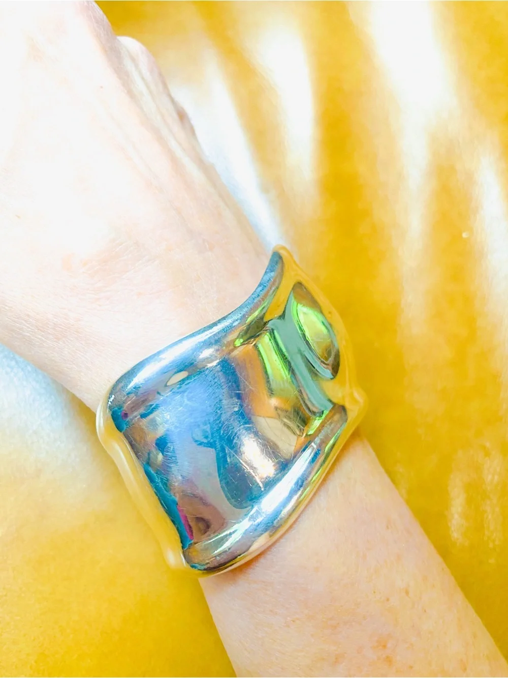 Tiffany & Co Elsa Perretti Bone Cuff